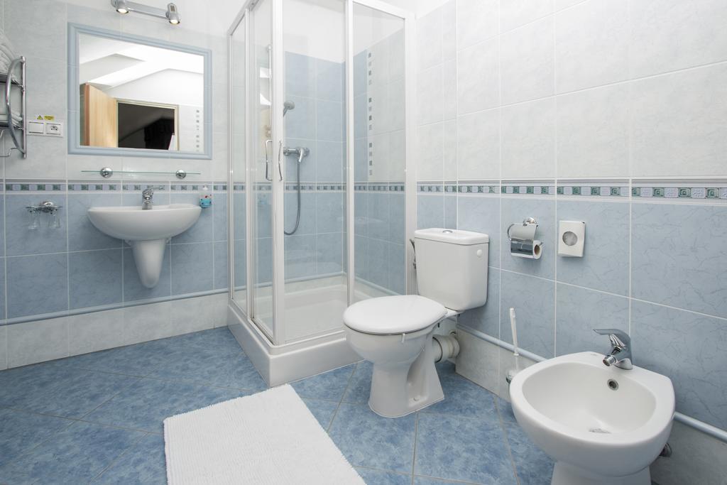 Garni Hotel Fellini Žiar nad Hronom Zimmer foto